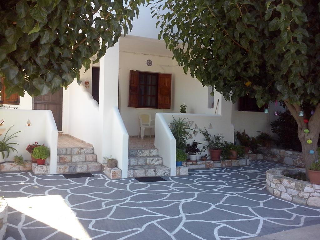Athena'S Houses Skyros Buitenkant foto