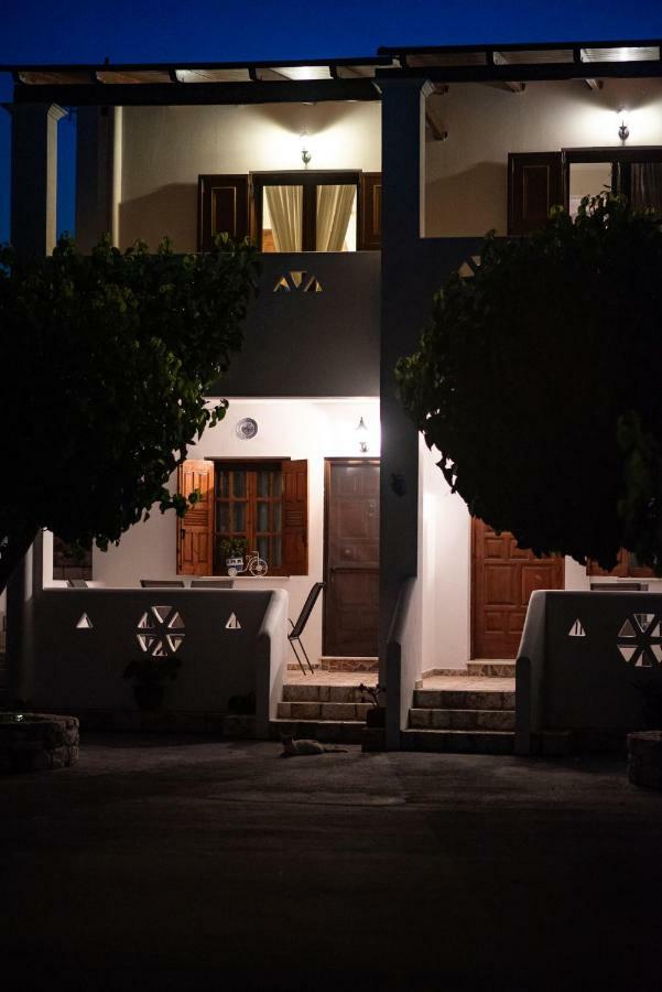 Athena'S Houses Skyros Buitenkant foto